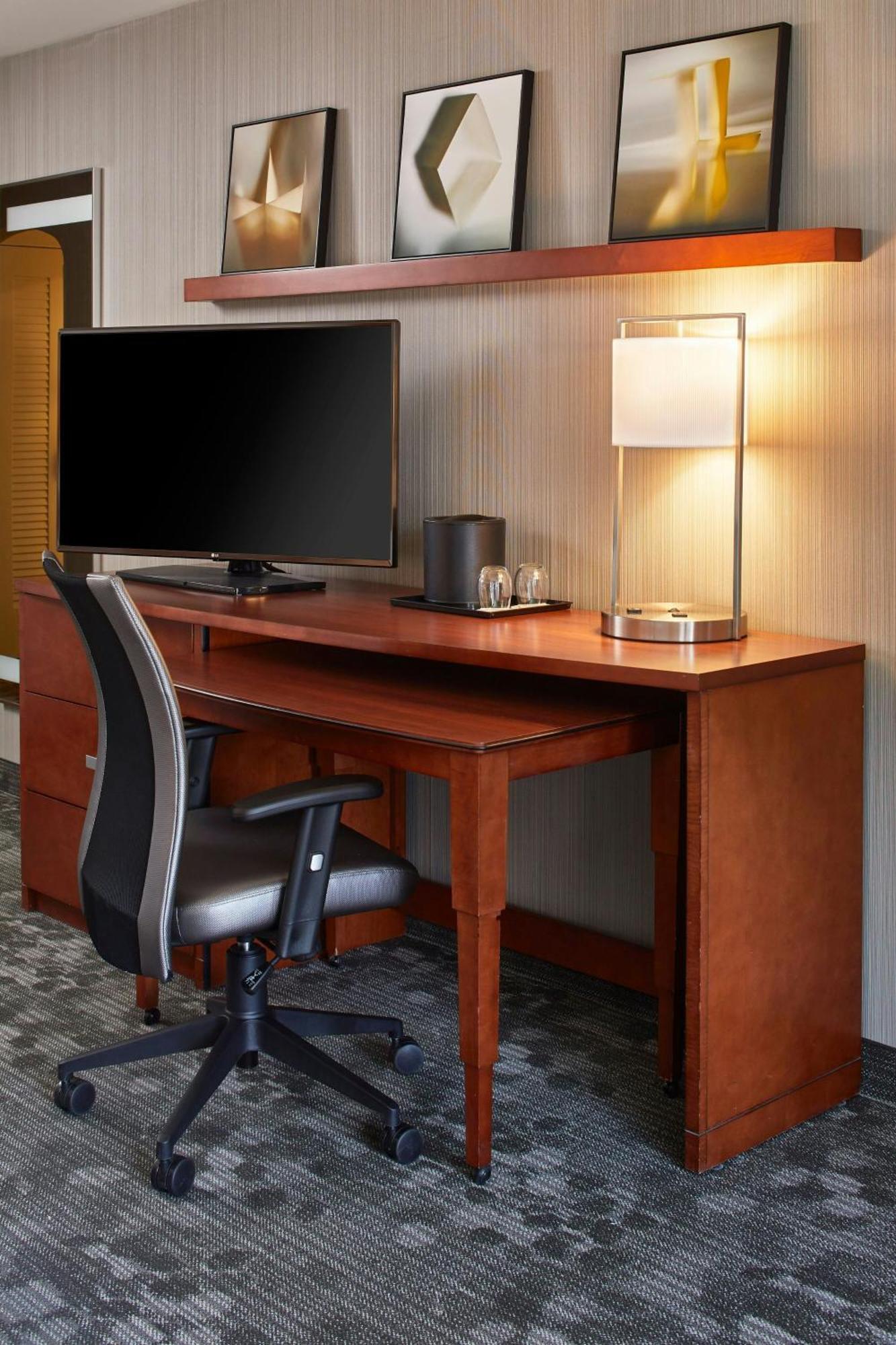 Courtyard By Marriott Albany Thruway Hotel Eksteriør billede